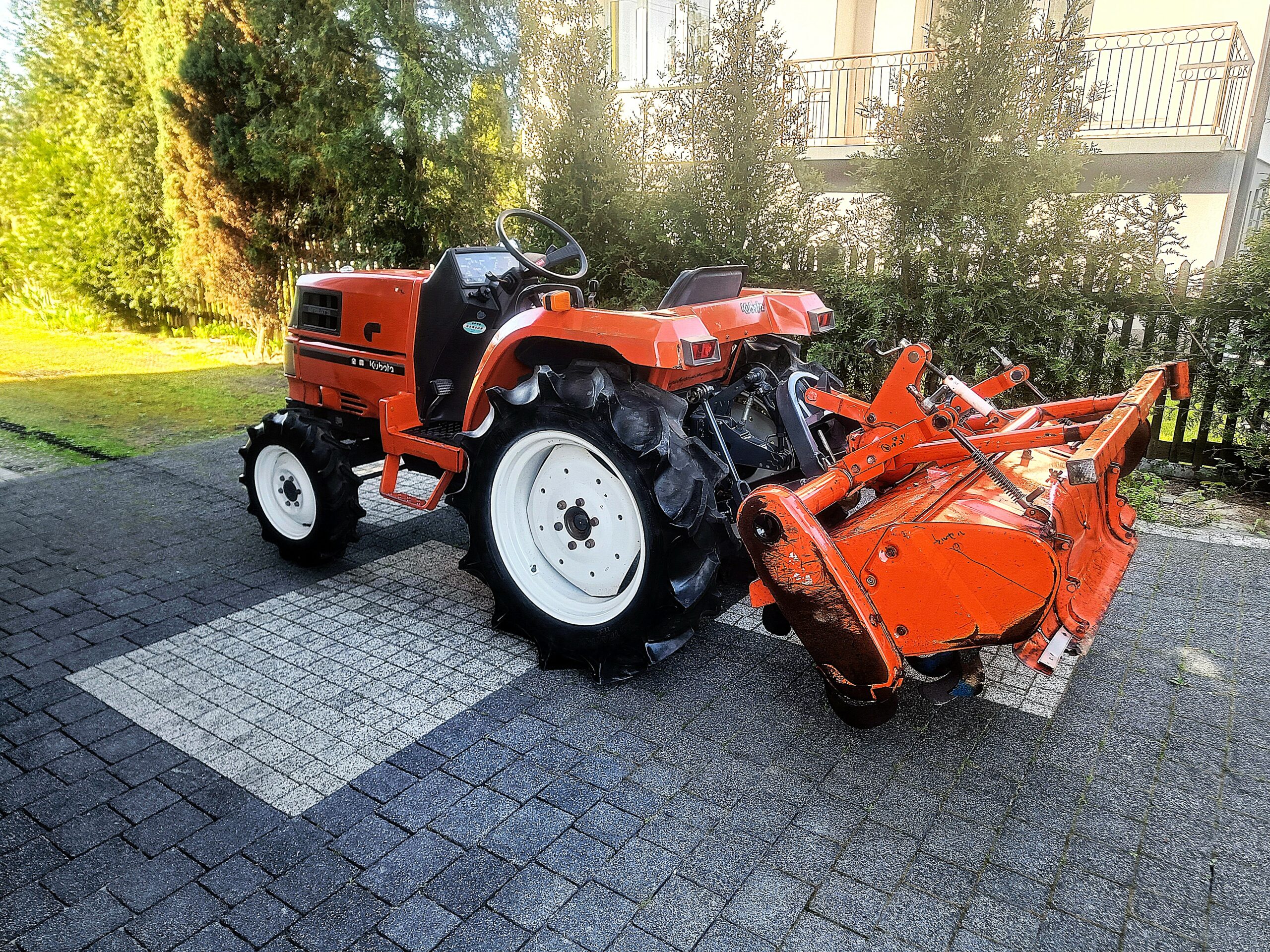 Kubota GT-3 - obrazek 4