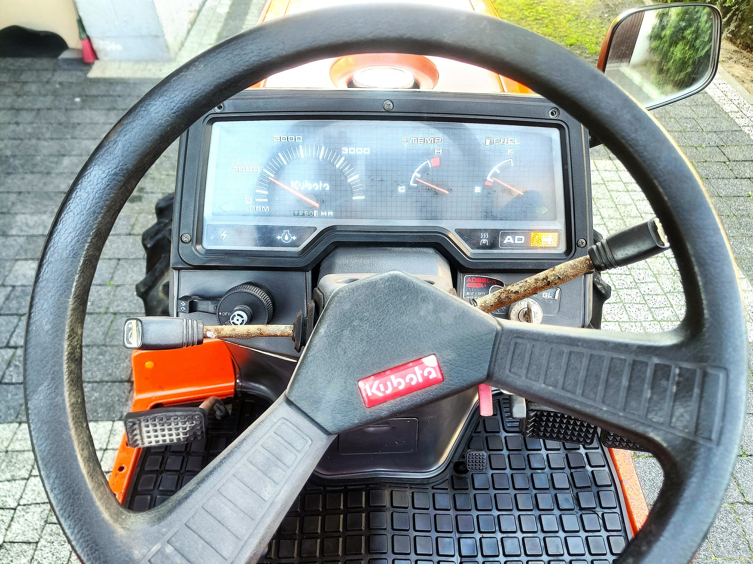 Kubota GT-3 - obrazek 6