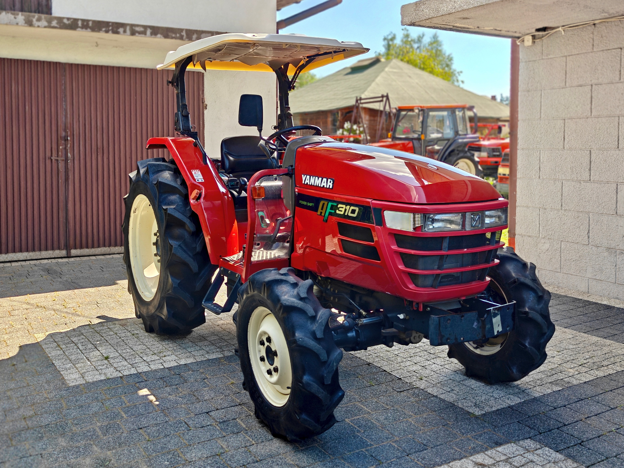 Yanmar AF 310 + FILM! - obrazek 2