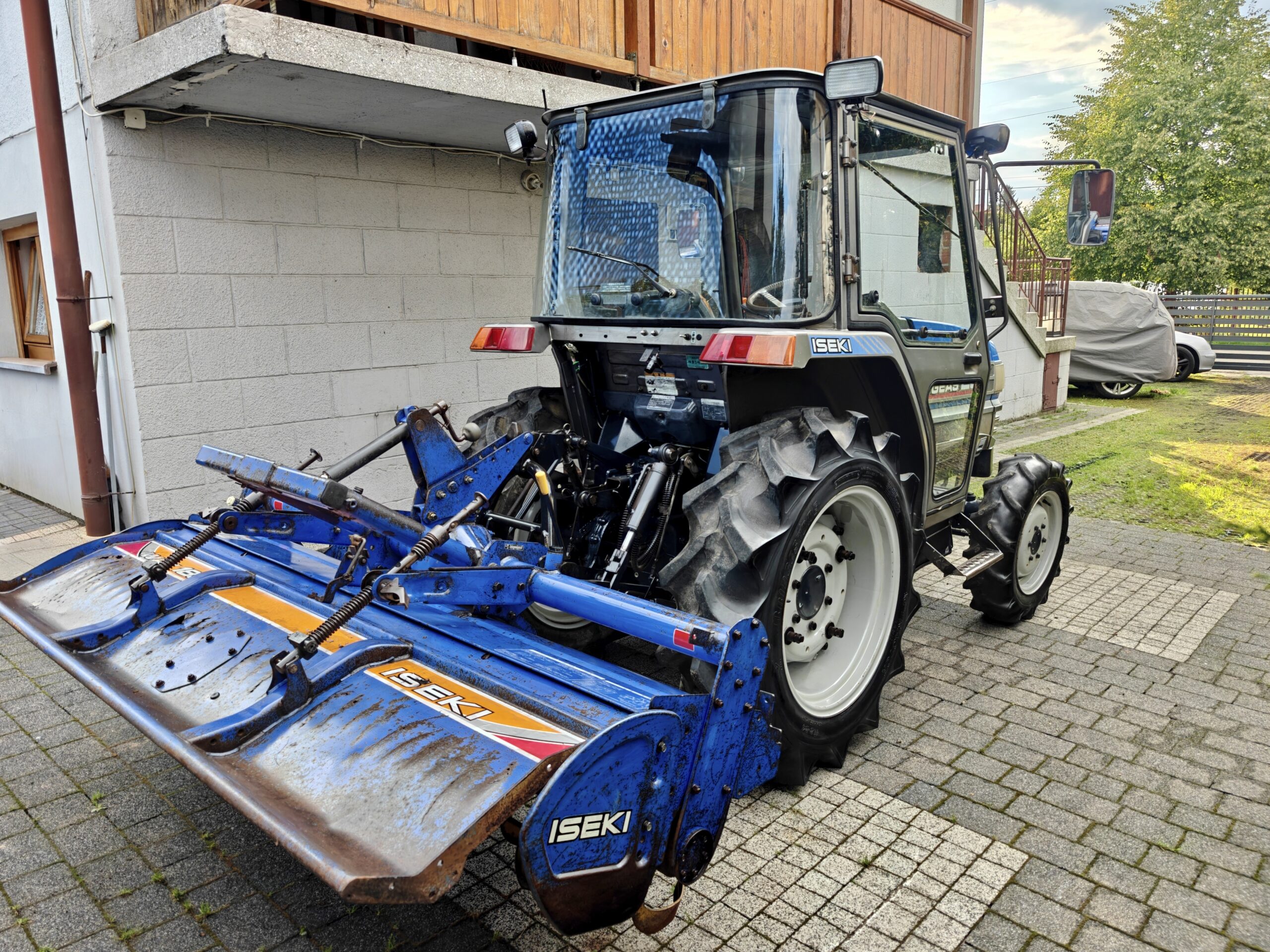 Iseki TG 25 - obrazek 3