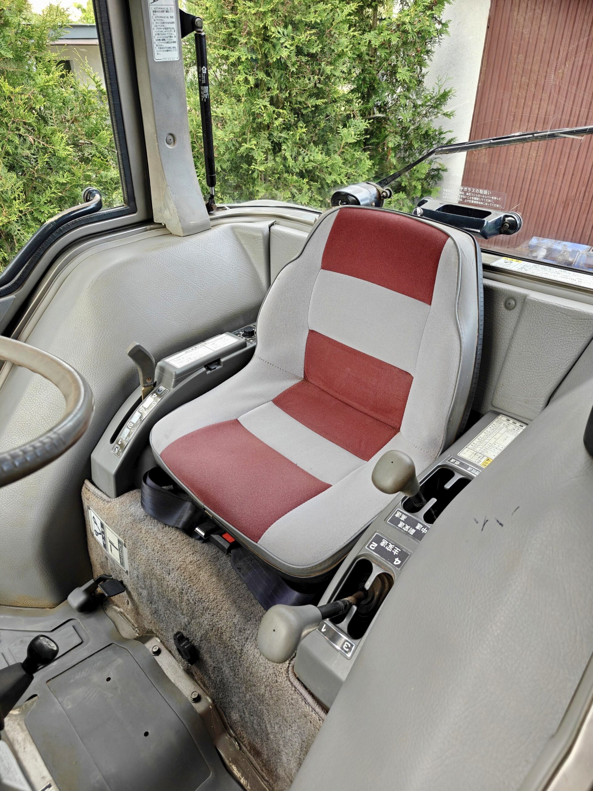 Iseki TG 25 - obrazek 6